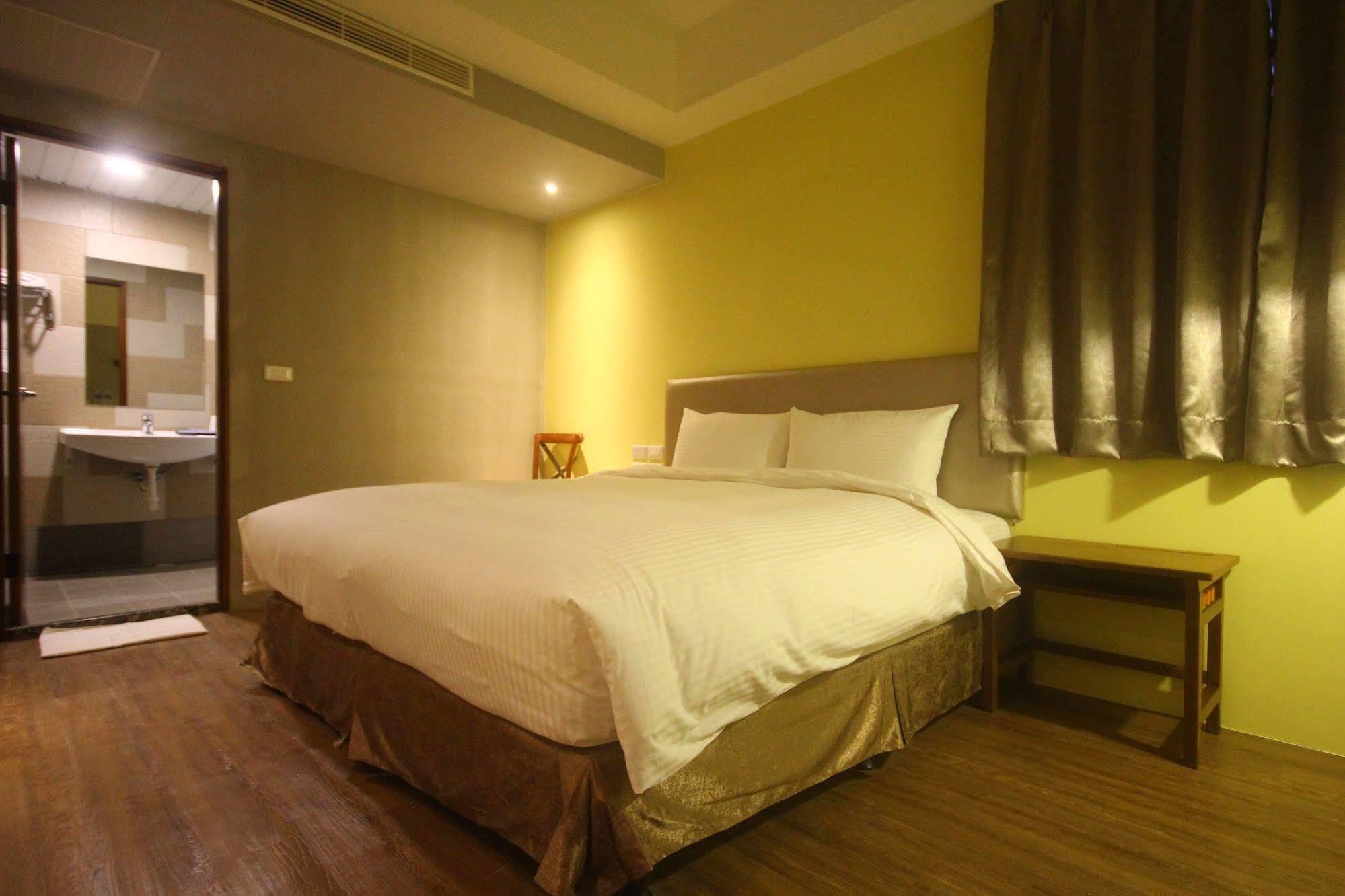 Tourism Inn Đài Nam Ngoại thất bức ảnh